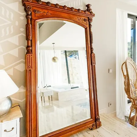 Exclusive Beachfront With Majestic Sea Views, 1001 * Lloret de Mar