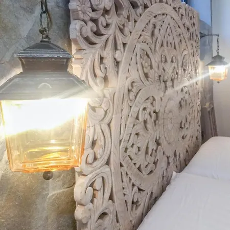 Exclusive Beachfront With Majestic Sea Views, 1001 Villa *