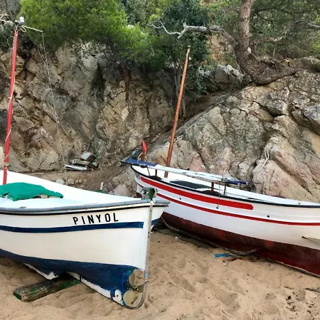 Exclusive Beachfront With Majestic Sea Views, 1001